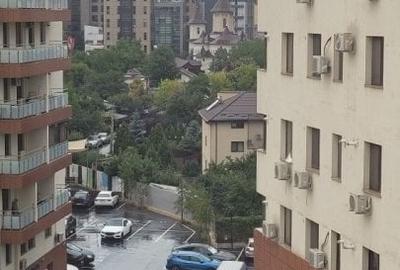 Apartament cu 3 camere decomandat în Palat - 5