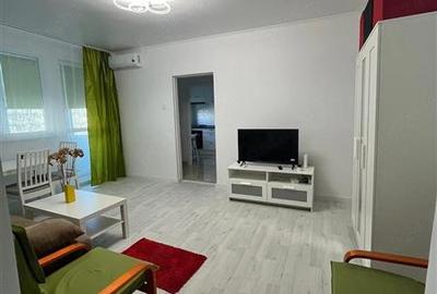 Apartament cu 2 camere semidecomandat în Pajura