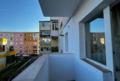 Apartament cu 4 camere decomandat în Lazaret - 4
