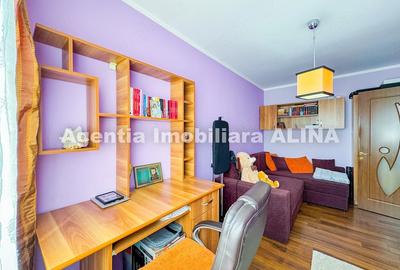 Apartament cu 2 camere semidecomandat în Gojdu