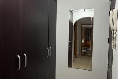 Apartament cu 2 camere semidecomandat în 1 Mai