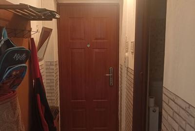 Apartament cu 2 camere în Simeria