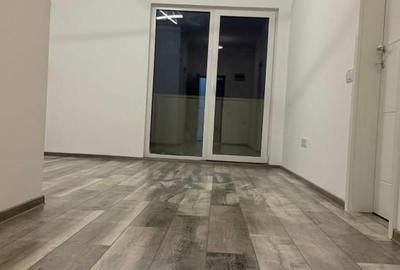 Apartament cu 2 camere semidecomandat în Florești - 1