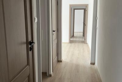 Apartament cu 4 camere decomandat în Dacia - 8