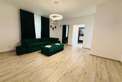 Casă cu 5 camere cu Teren 270 Mp în Central