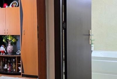 Apartament cu 4 camere decomandat în Far - 5