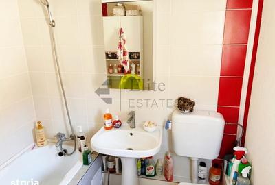 Casă cu 4 camere cu Teren 424 Mp în Biharia