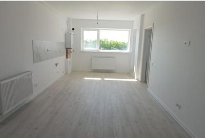 Apartament cu 2 camere semidecomandat în Sânpetru