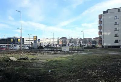 Teren de 2114 mp, în Km 4 - 9