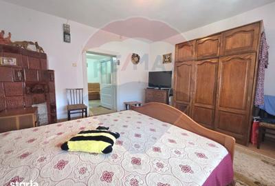 Casă cu 3 camere cu Teren 367 Mp în Central - 7