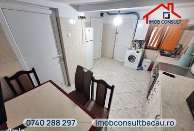 Casă cu 3 camere cu Teren 3100 Mp în Banca Națională
