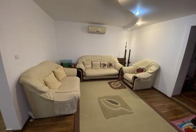 Apartament cu 3 camere decomandat în Zimbru - 5