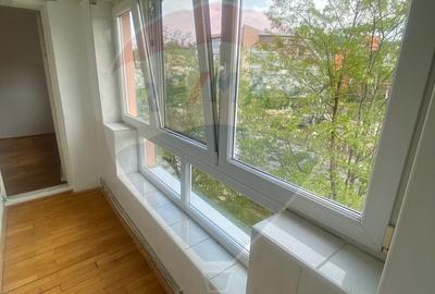 Apartament cu 3 camere decomandat în Central - 14