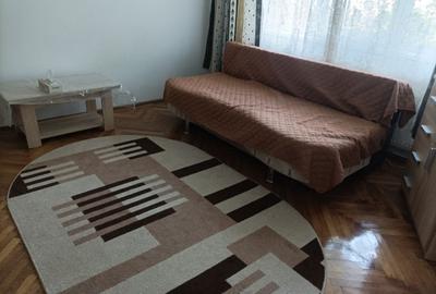 Apartament cu 2 camere semidecomandat, mobilat în Gării