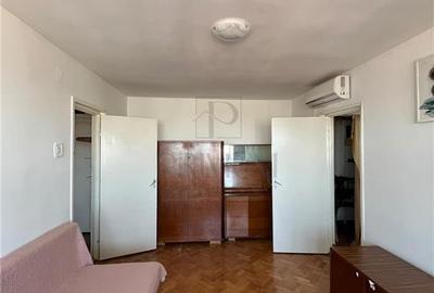 Apartament cu 2 camere semidecomandat, mobilat în Cetății - 2