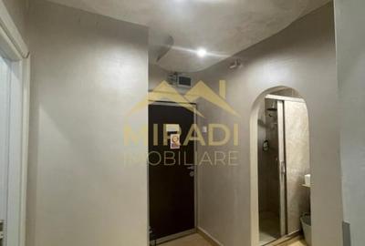 Apartament cu 2 camere, mobilat în Unirii