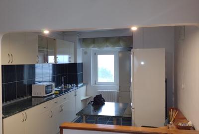 Apartament cu 3 camere decomandat în Tomis III - 7