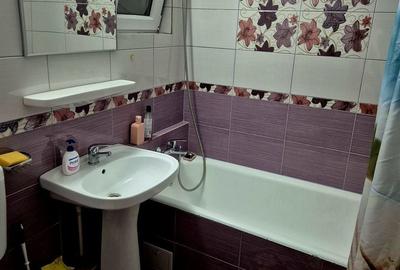 Apartament cu 3 camere semidecomandat, mobilat în Gorjului - 10