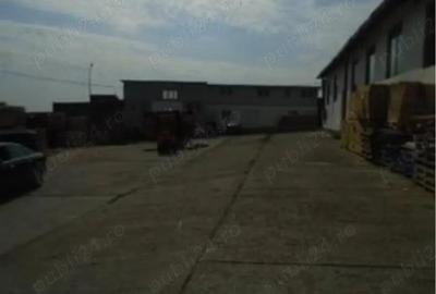 Spațiu comercial, de 700 mp, în Central - 7