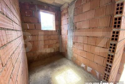 Casă cu 6 camere cu Teren 500 Mp în Central - 17