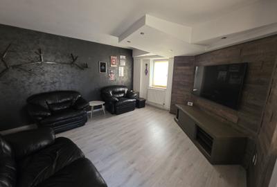 Apartament cu 2 camere decomandat în Casa de Cultură - 3