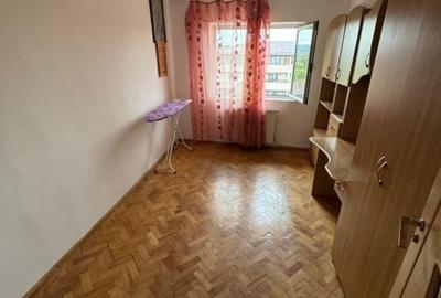 Apartament cu 3 camere decomandat în Lunca Cetățuii - 3