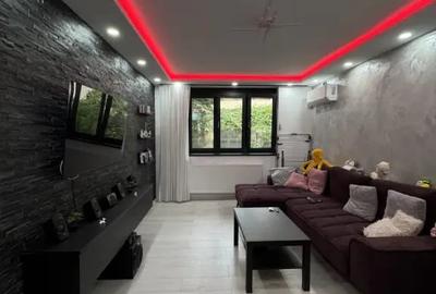 Apartament cu 2 camere semidecomandat în 1 Mai