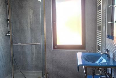 Casă individuală cu 8 camere cu Canalizare în Central - 29