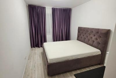 Apartament cu 2 camere decomandat în Păcii