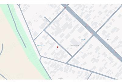 Teren de 883 mp, în Central