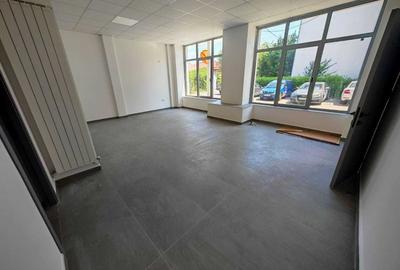 Spațiu comercial, de 110 mp, în Central