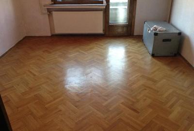 Apartament cu 5 camere decomandat în Universitate - 1