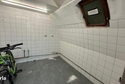 Spațiu comercial, de 55 mp, în Central
