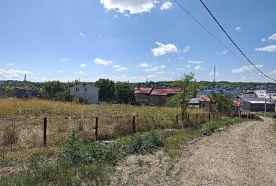 Teren de 1513 mp, în Central