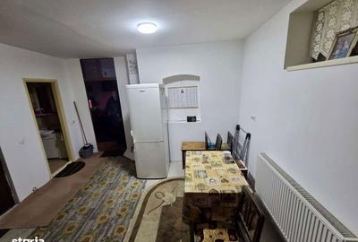 Casă cu 2 camere cu Teren 100 Mp în Central - 7