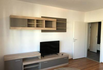 Apartament cu 2 camere decomandat în Avantgarden