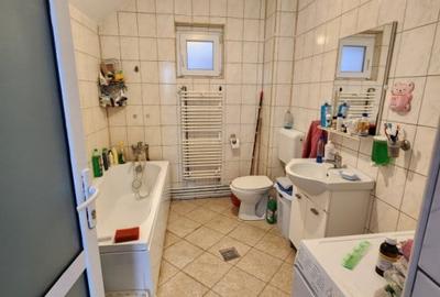 Casă individuală cu 7 camere cu Garaj în Biled - 13