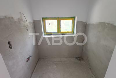 Casă individuală cu 8 camere cu Canalizare în Cisnădioara - 23