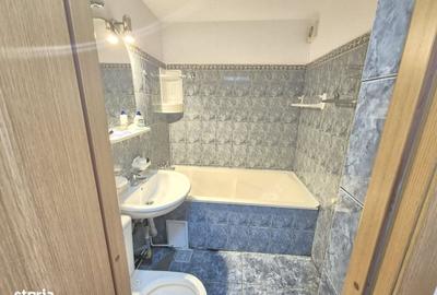 Apartament cu 2 camere semidecomandat în Centrul Civic
