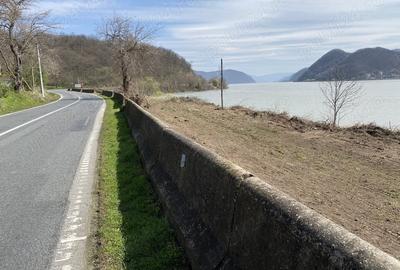 Teren de 4850 mp, în Liborajdea - 4