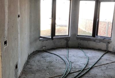 Casă cu 4 camere în Ghercești - 3