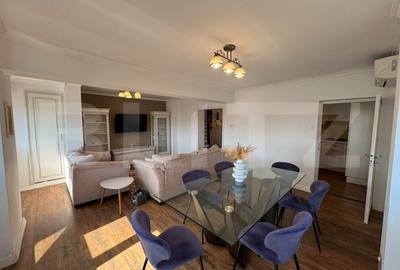 Apartament cu 4 camere decomandat, mobilat în Ultracentral
