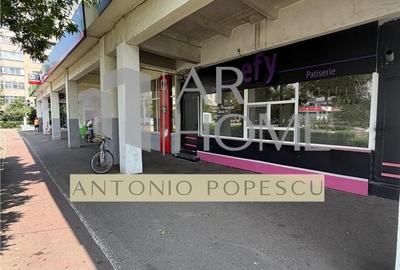 Spațiu comercial, de 54 mp, în Central