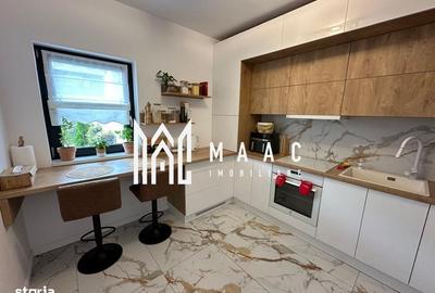 Apartament cu 3 camere decomandat în Exterior Nord