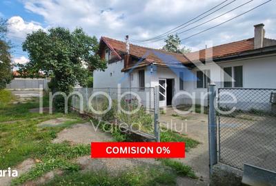 Casă cu 5 camere cu Teren 1184 Mp în Central