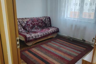 Apartament cu 2 camere nedecomandat în Central