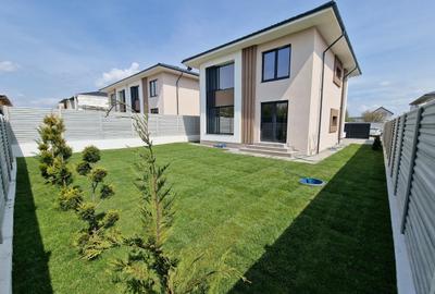 Casă individuală cu 4 camere cu Teren 300 Mp în Tunari - 2