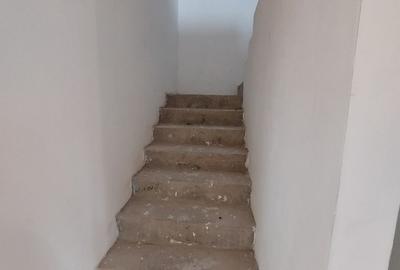 Casă cu 4 camere cu Teren 330 Mp în Oncea - 10