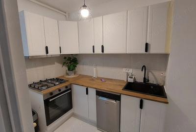 Apartament cu 2 camere semidecomandat în Cocani - 1