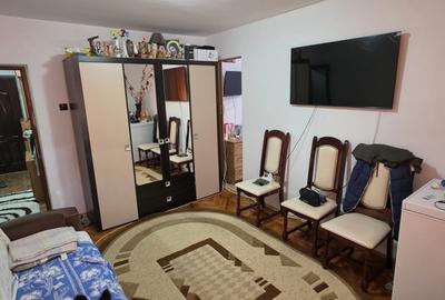 Apartament cu 2 camere, mobilat în 23 August
